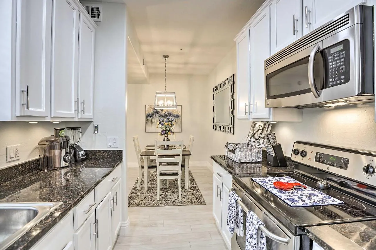 Bright Scottsdale Condo With Patio 8 Mi To Old Town