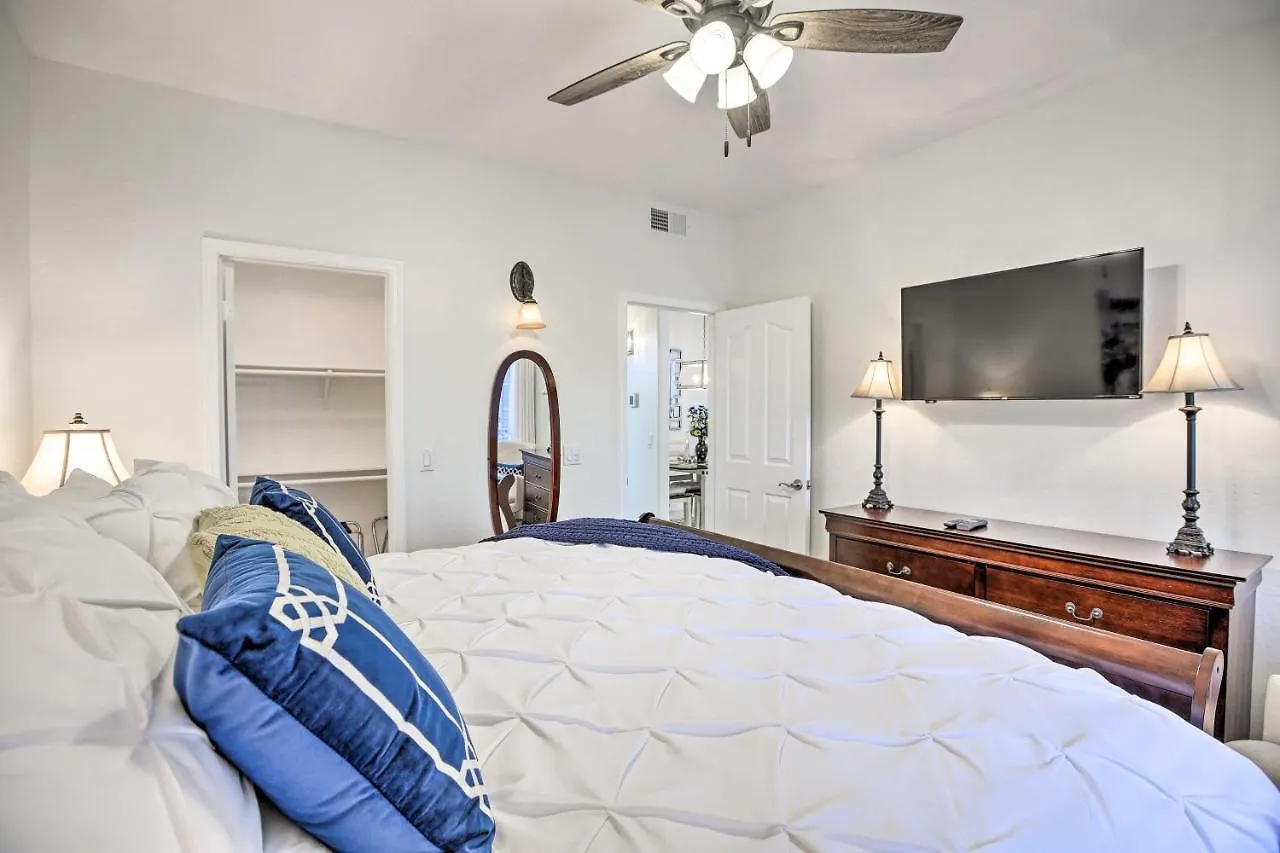 Bright Scottsdale Condo With Patio 8 Mi To Old Town Apartment