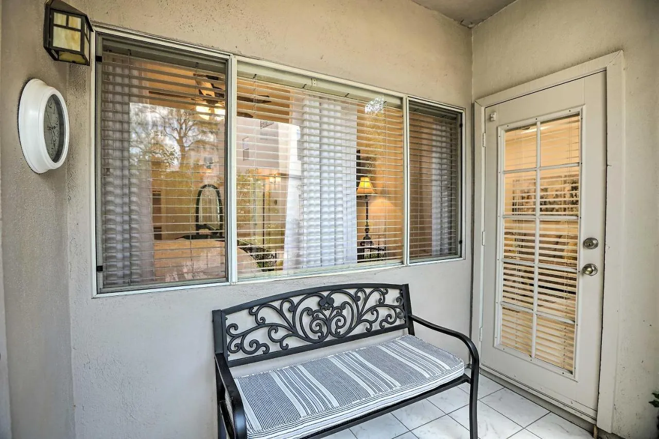 Apartment Bright Scottsdale Condo With Patio 8 Mi To Old Town